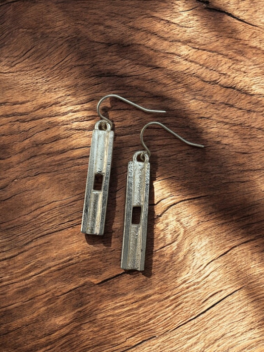 Horseshoe Essence Dangle Earrings